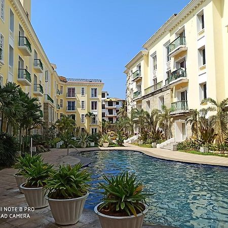 Areia De Goa Luxury Condo アーポラ エクステリア 写真