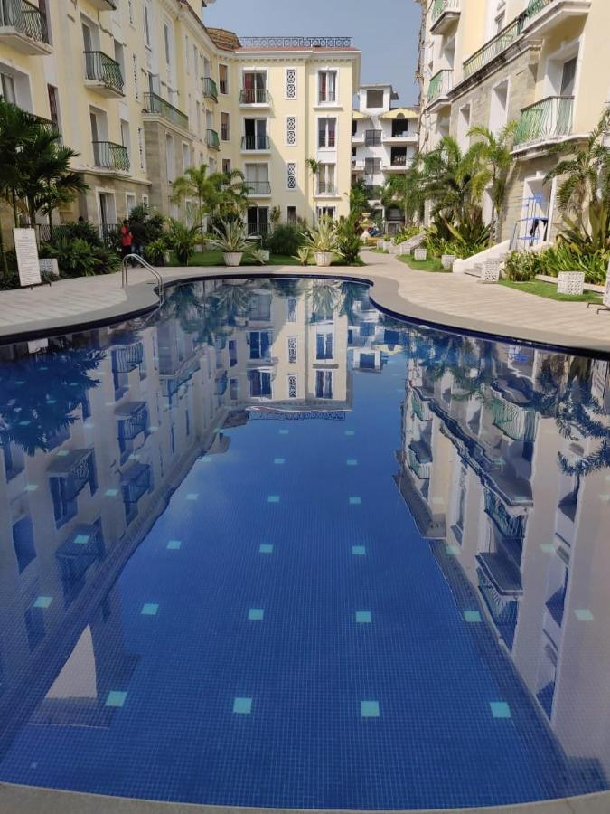 Areia De Goa Luxury Condo アーポラ エクステリア 写真